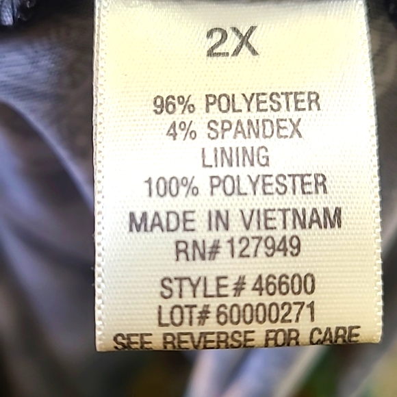 Soho Black & White Paisley Maxi-Dress,Colorful Floral Halter Neckline Sz 2X, NWT - Picture 10 of 10